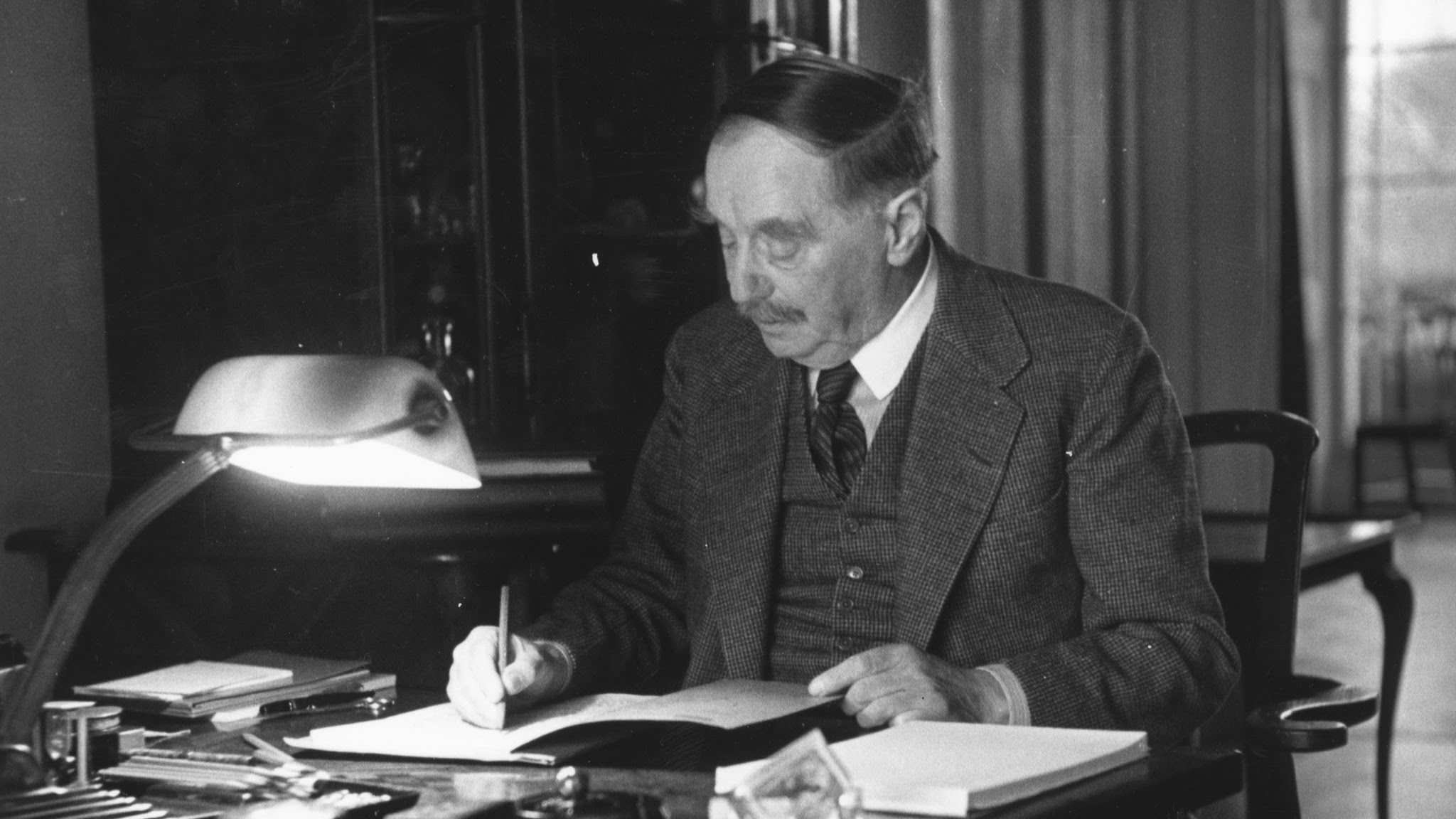 El huevo de cristal – H. G. WELLS (Texto completo)